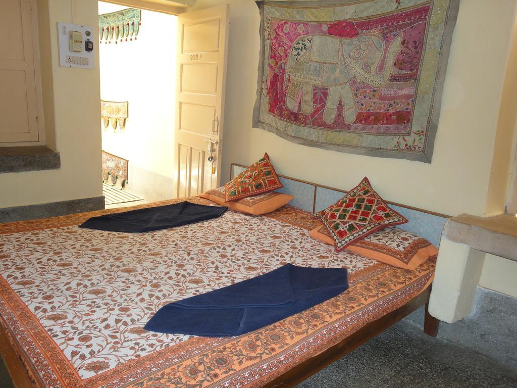 Hotel Temple View Jaisalmer Bilik gambar